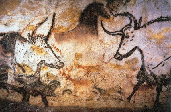 Quels sont les animaux les plus représentés dans la grotte de Lascaux ? - Les bouquetins, les biches et les aurochs